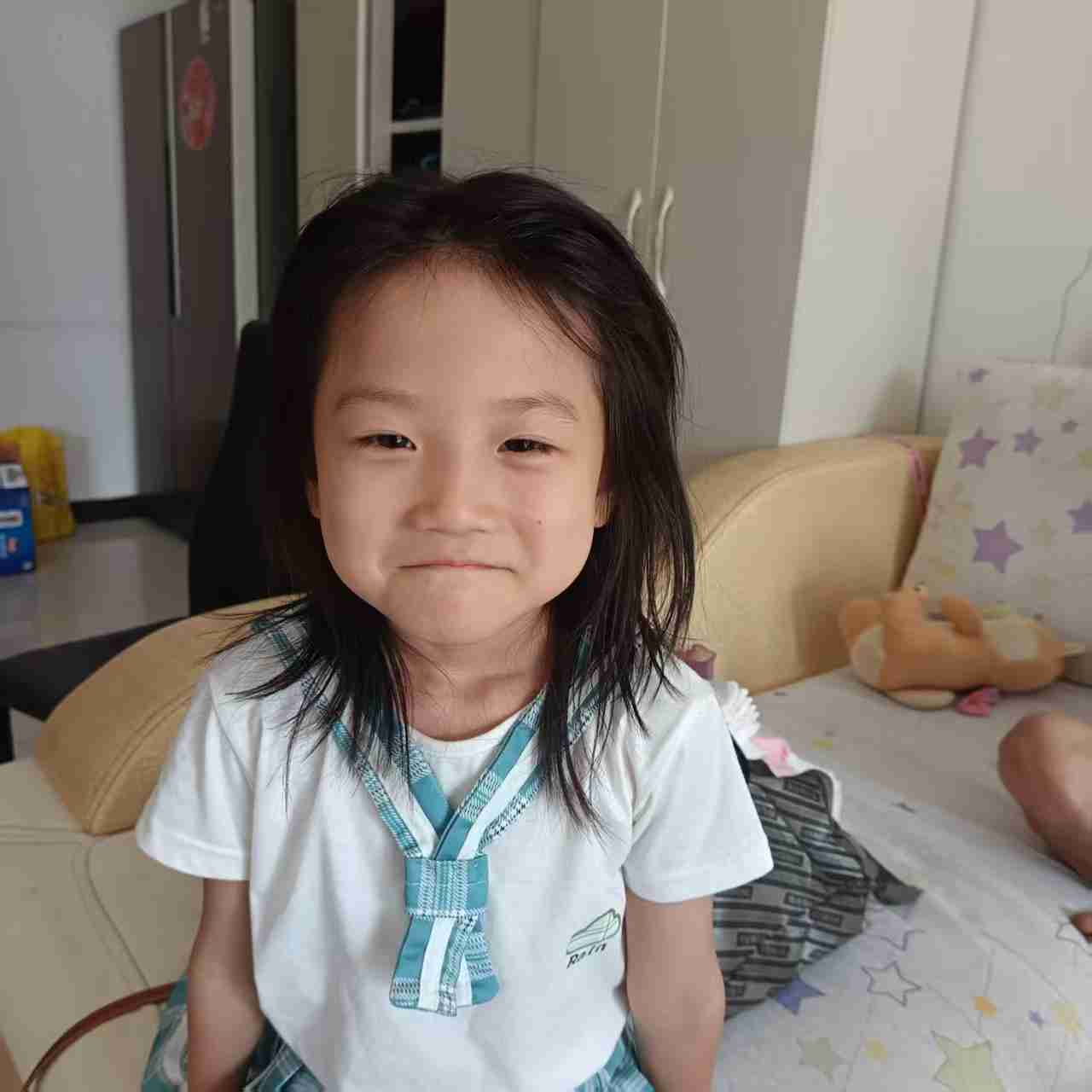失踪人员：张依然